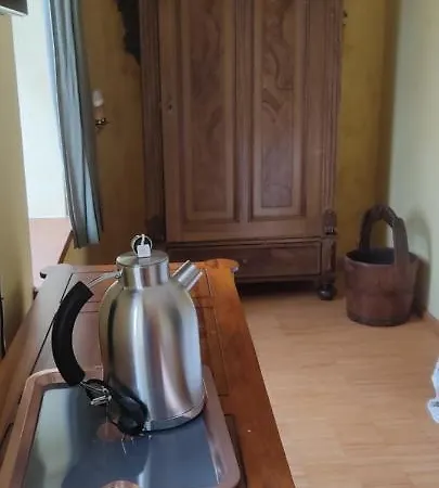 Ξενοδοχείο Lindenhof Chezartistes *