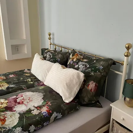 Lindenhof Chezartistes