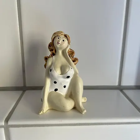 Lindenhof Chezartistes Hotel *